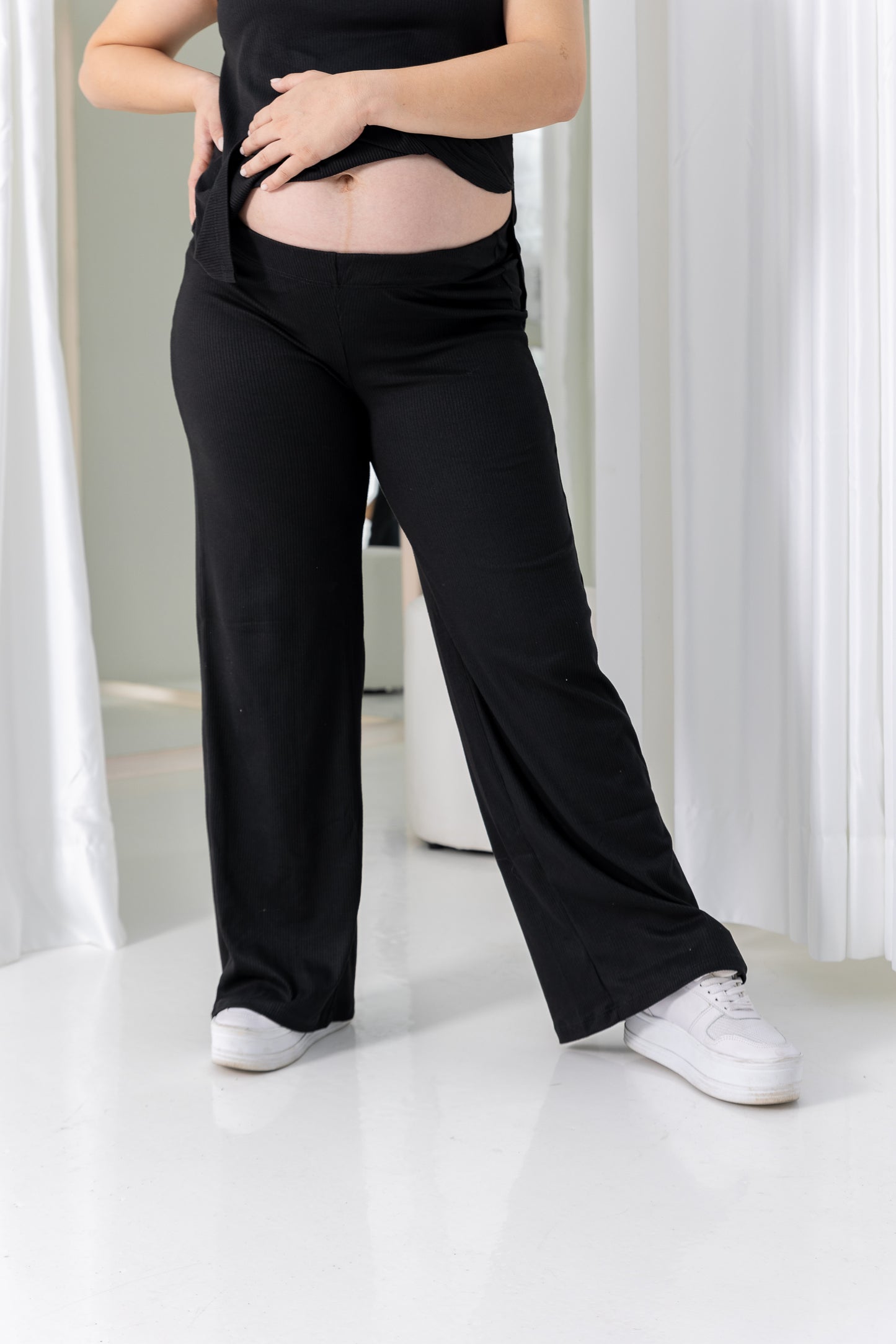 Conjunto Materno Adela