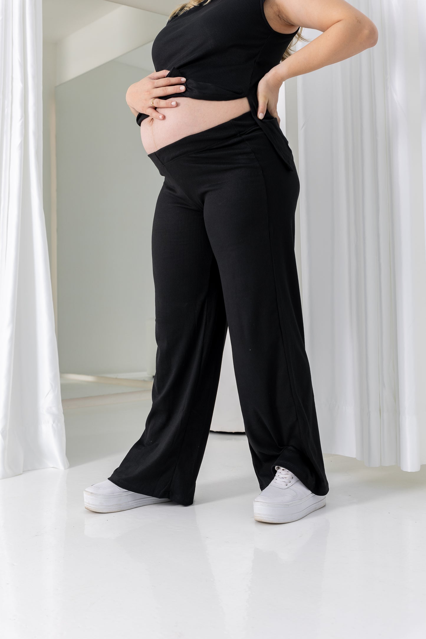 Conjunto Materno Adela