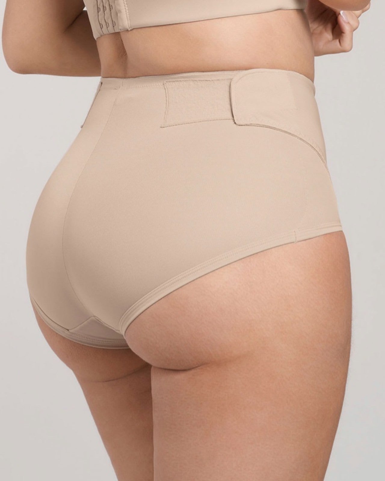 Panti Faja Post Parto de Velcro
